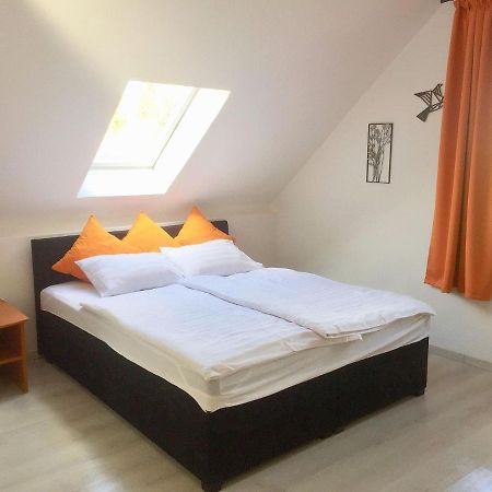 Flair Apartmanház Eger Exterior foto