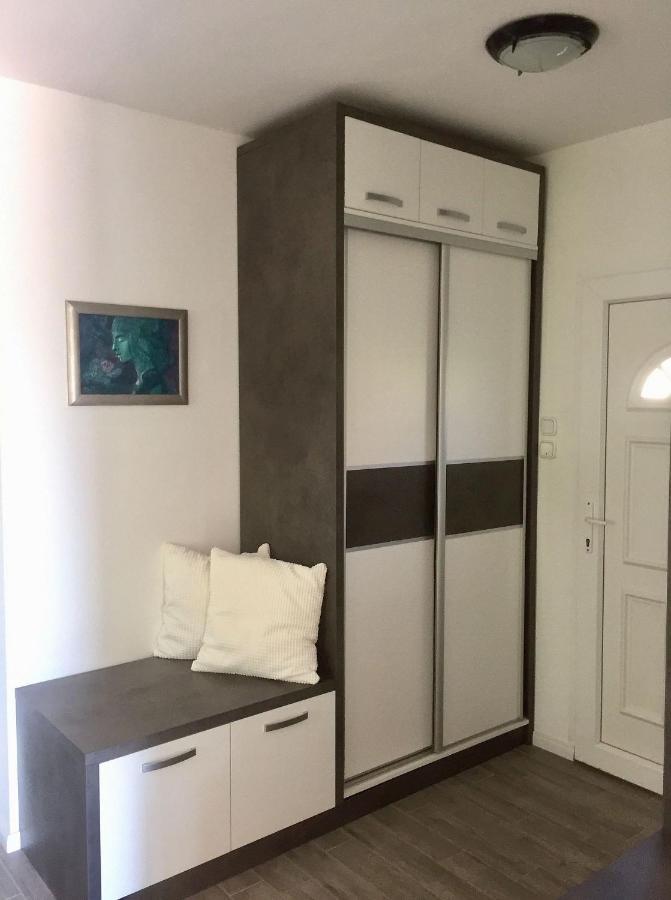 Flair Apartmanház Eger Exterior foto