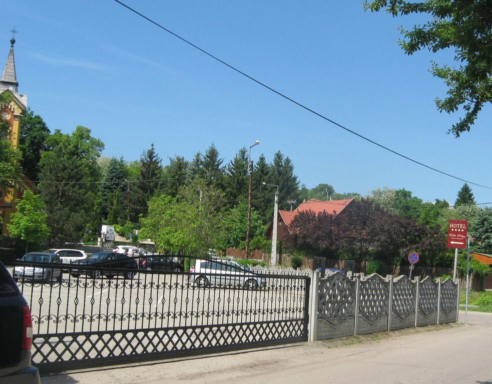 Flair Apartmanház Eger Exterior foto